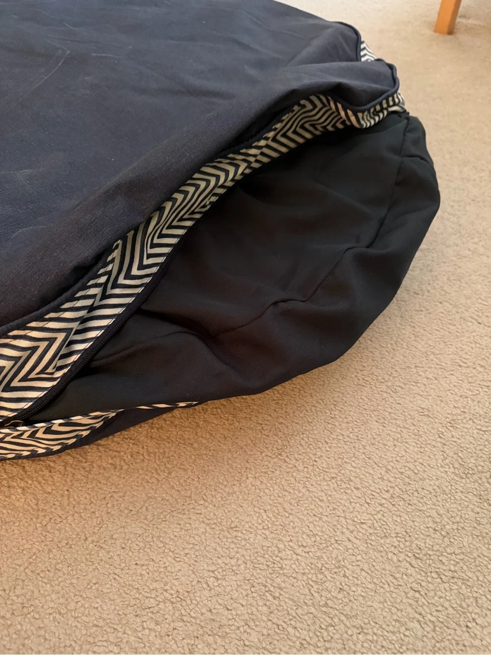 Navy Blue & White Round Dog Bed